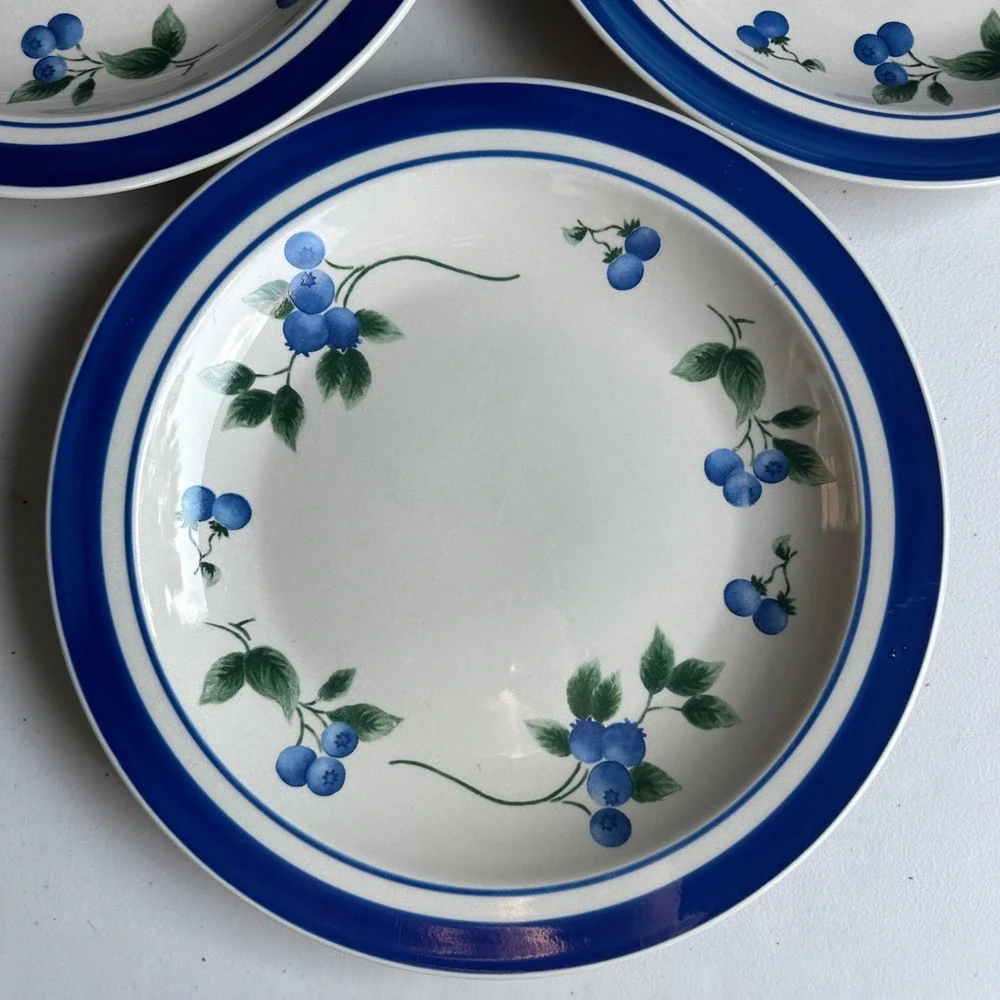 L.L.Bean Blueberry Dinner Plates Set of 3 Stoneware Cottage Gorpcore Grandmacore